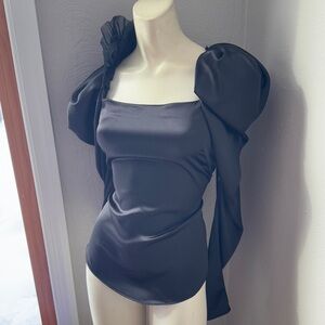 Posh couture black fancy blouse size Xs nwt
